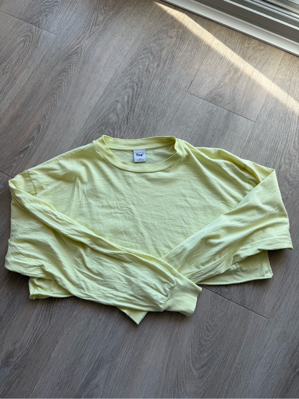 Tna women’s Long Sleeve Crewneck Top - Light Yellow Neo